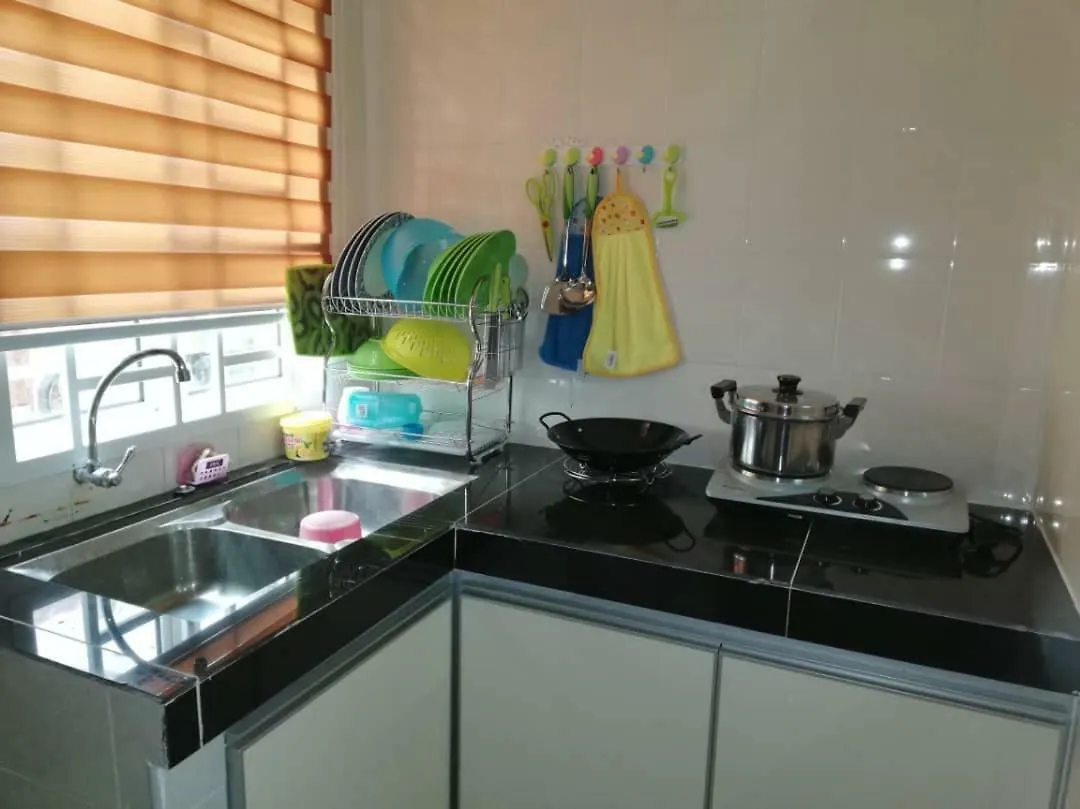 Faeyz Homestay Pertam Jaya Malacca